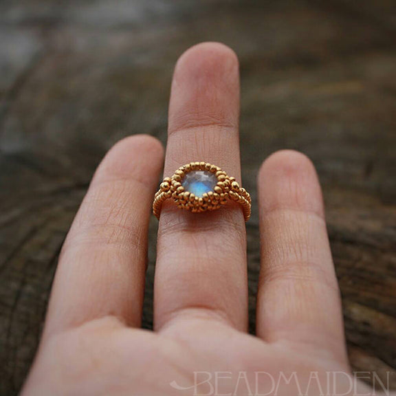 Rose cut Rainbow Moonstone beadwoven ring in 24k and 18k gold