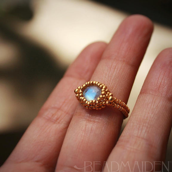 Rose cut Rainbow Moonstone beadwoven ring in 24k and 18k gold