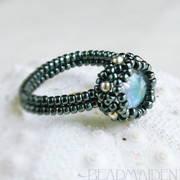 Beadwoven Rose Cut Rainbow Moonstone Ring